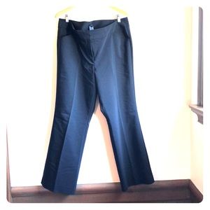 Ann Taylor curvy cut black cotton trouser size 16